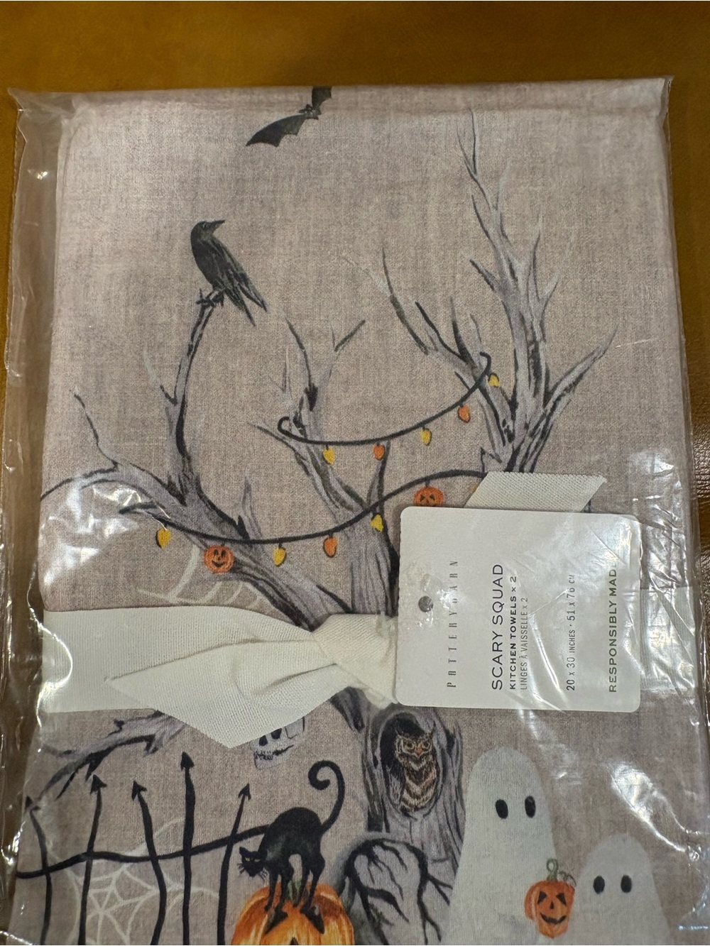 Pottery Barn Halloween Kitchen Tea - Picture 3 of 6